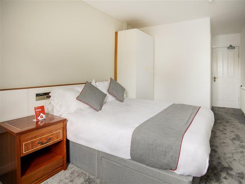 Oyo Glenpark Hotel, Ayr Central Zewnętrze zdjęcie