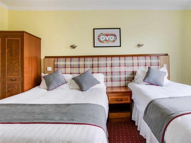 Oyo Glenpark Hotel, Ayr Central Zewnętrze zdjęcie