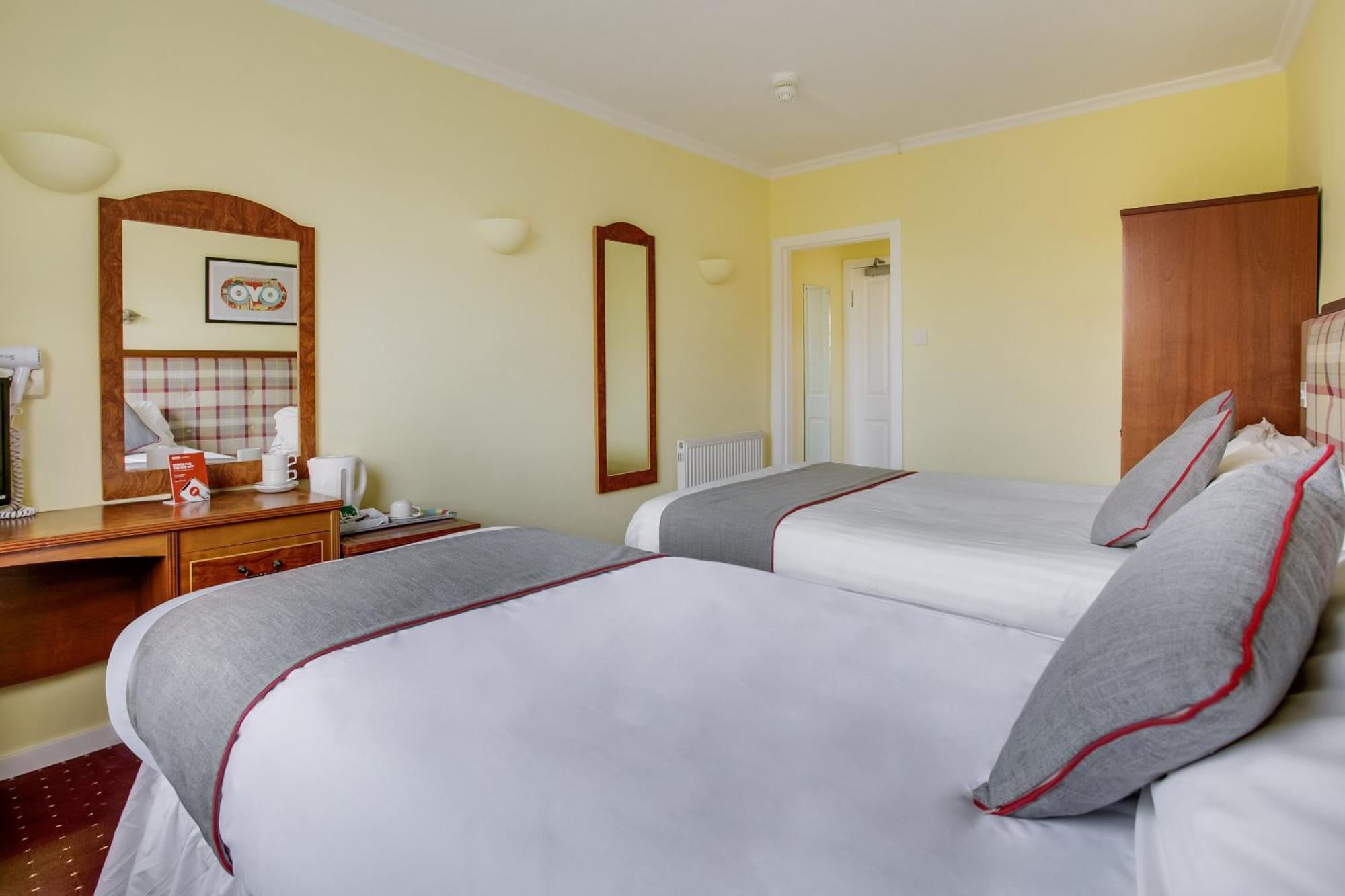 Oyo Glenpark Hotel, Ayr Central Zewnętrze zdjęcie