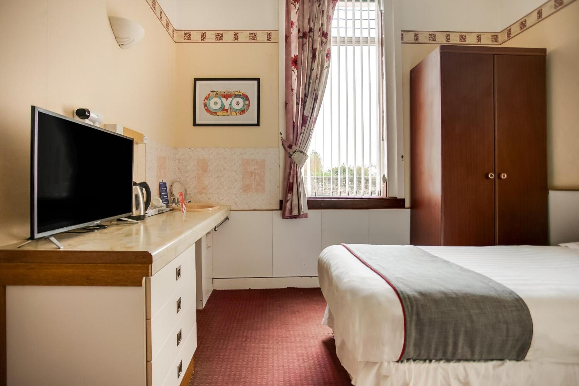 Oyo Glenpark Hotel, Ayr Central Zewnętrze zdjęcie